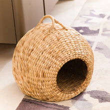 Load image into Gallery viewer, Rattan Universal Pet Bed