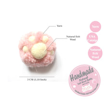 Load image into Gallery viewer, Cat Paw Yarn Ball