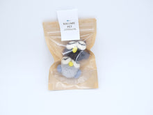 Load image into Gallery viewer, Handmade Cat Wool Ball