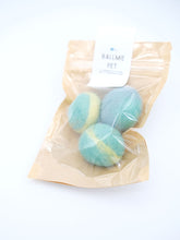 Load image into Gallery viewer, Cat Felt Wool Ball