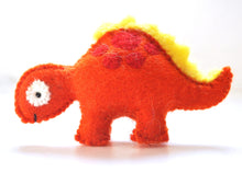 Load image into Gallery viewer, Catnip handmade felt wool toy
